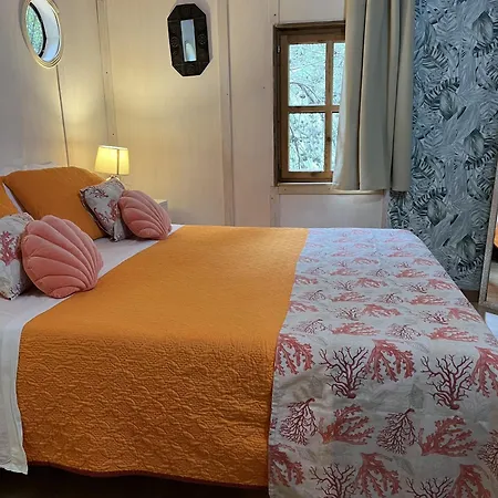 Wild Wild Nest Sperlongaresort *